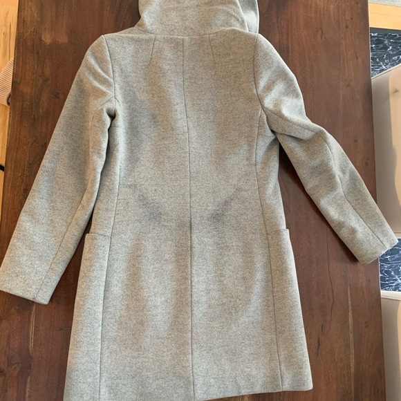 Aritzia wool coat - Picture 5 of 6